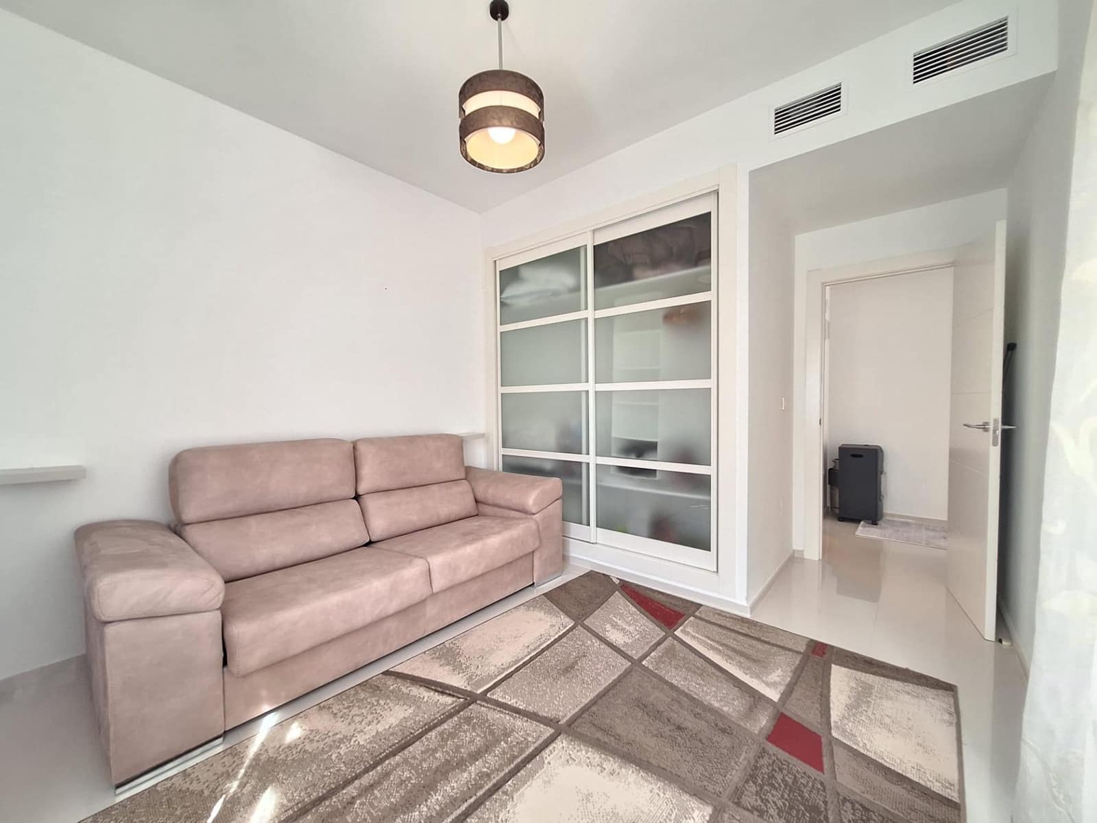 3 slaapkamer Villa te koop in Benijofar met zwembad - € 340.000 (Ref: 8867149)