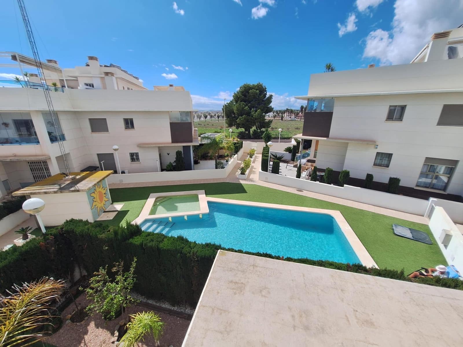 3 slaapkamer Villa te koop in Benijofar met zwembad - € 340.000 (Ref: 8867149)