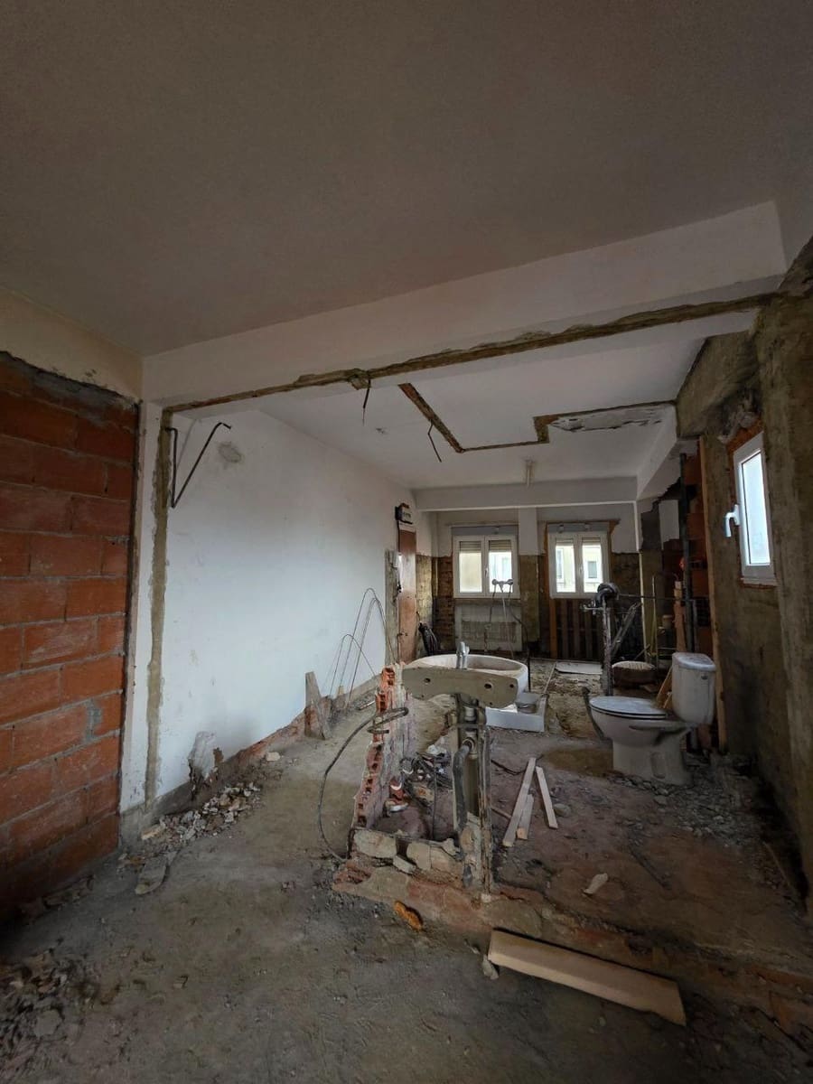 1 slaapkamer Penthouse te koop in Aviles - € 109.000 (Ref: 8867150)