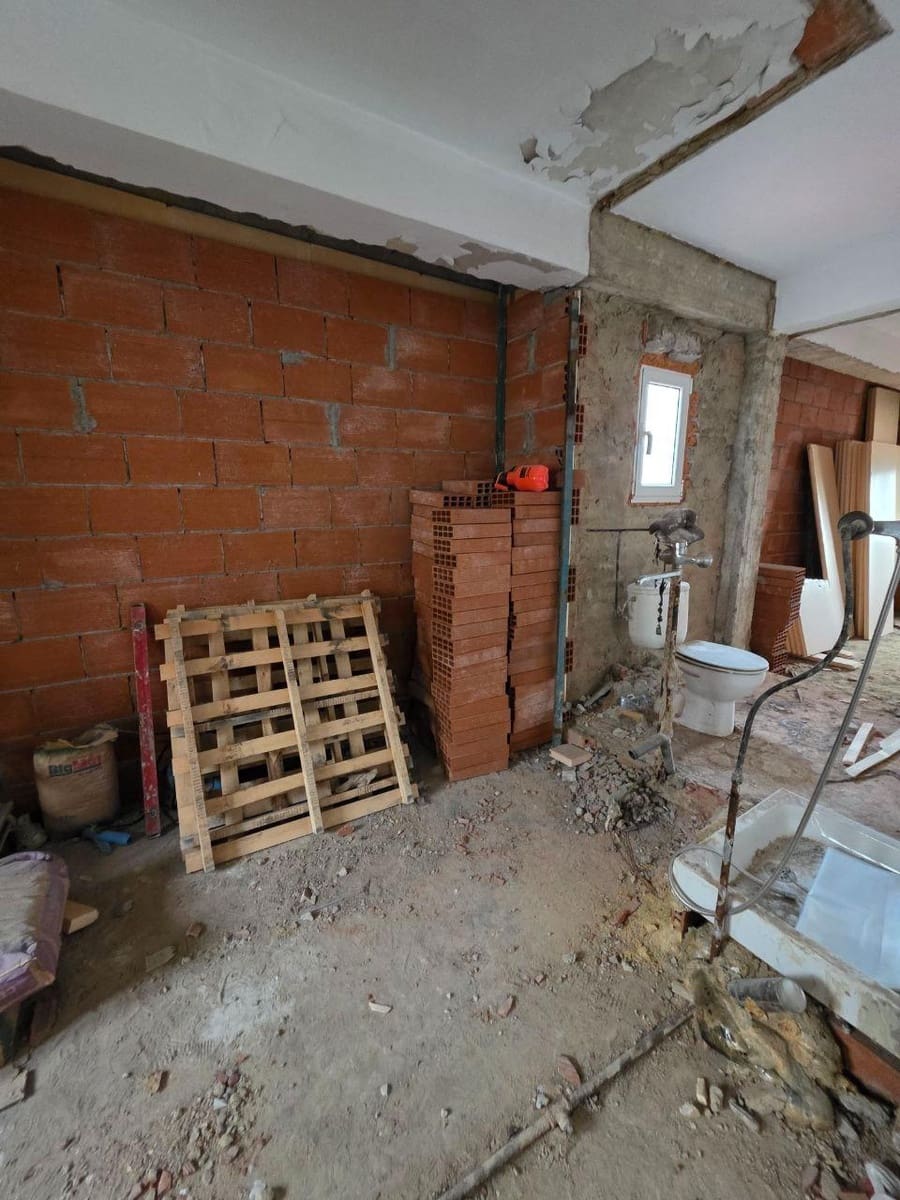 1 slaapkamer Penthouse te koop in Aviles - € 109.000 (Ref: 8867150)