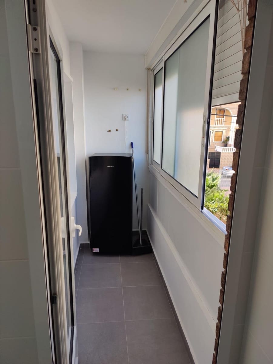 2 bedroom Apartment for sale in Punta Prima with garage - € 194,900 (Ref: 8874505)