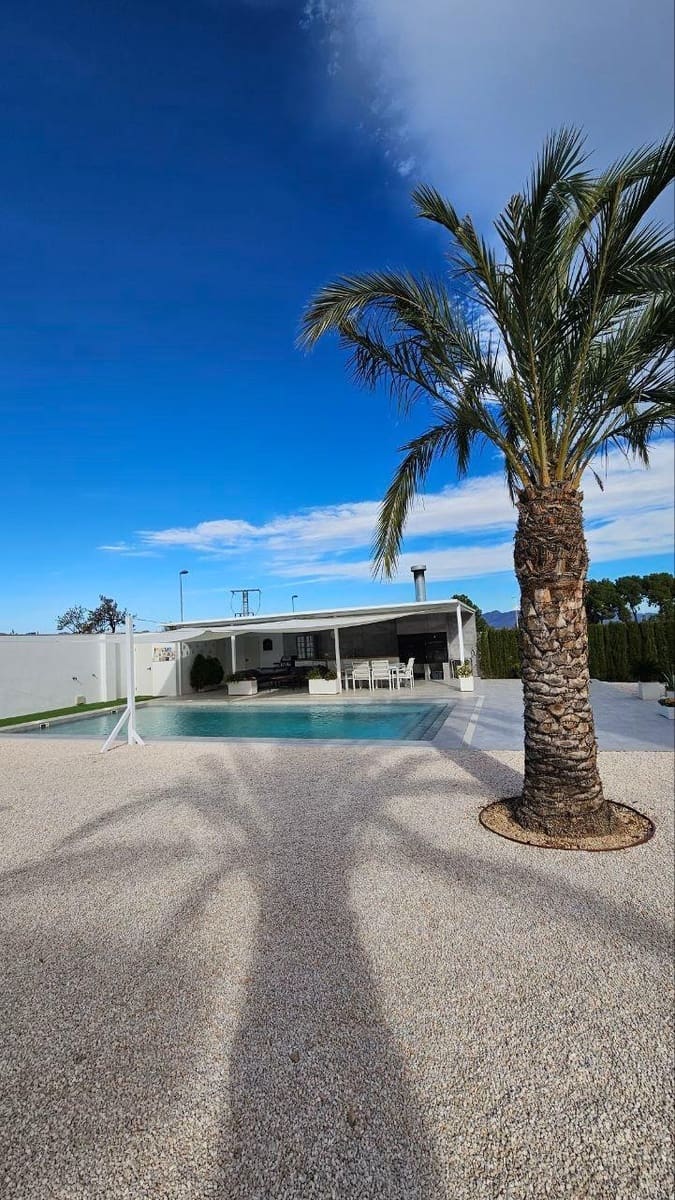 4 camera da letto Villa in vendita in Orihuela con piscina garage - 480.000 € (Rif: 8879837)