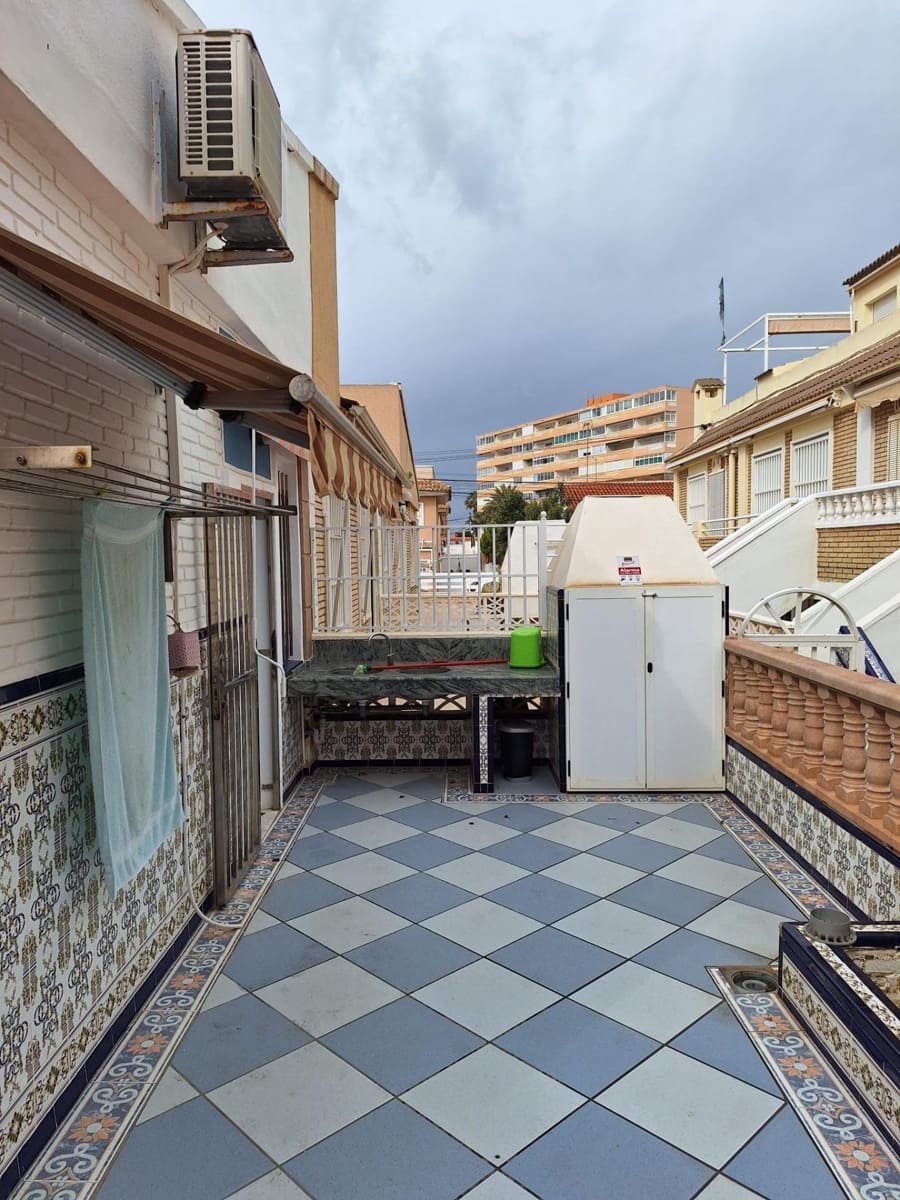 3 soveværelse Rækkehus til salg i La Mata - € 339.990 (Ref: 8886254)