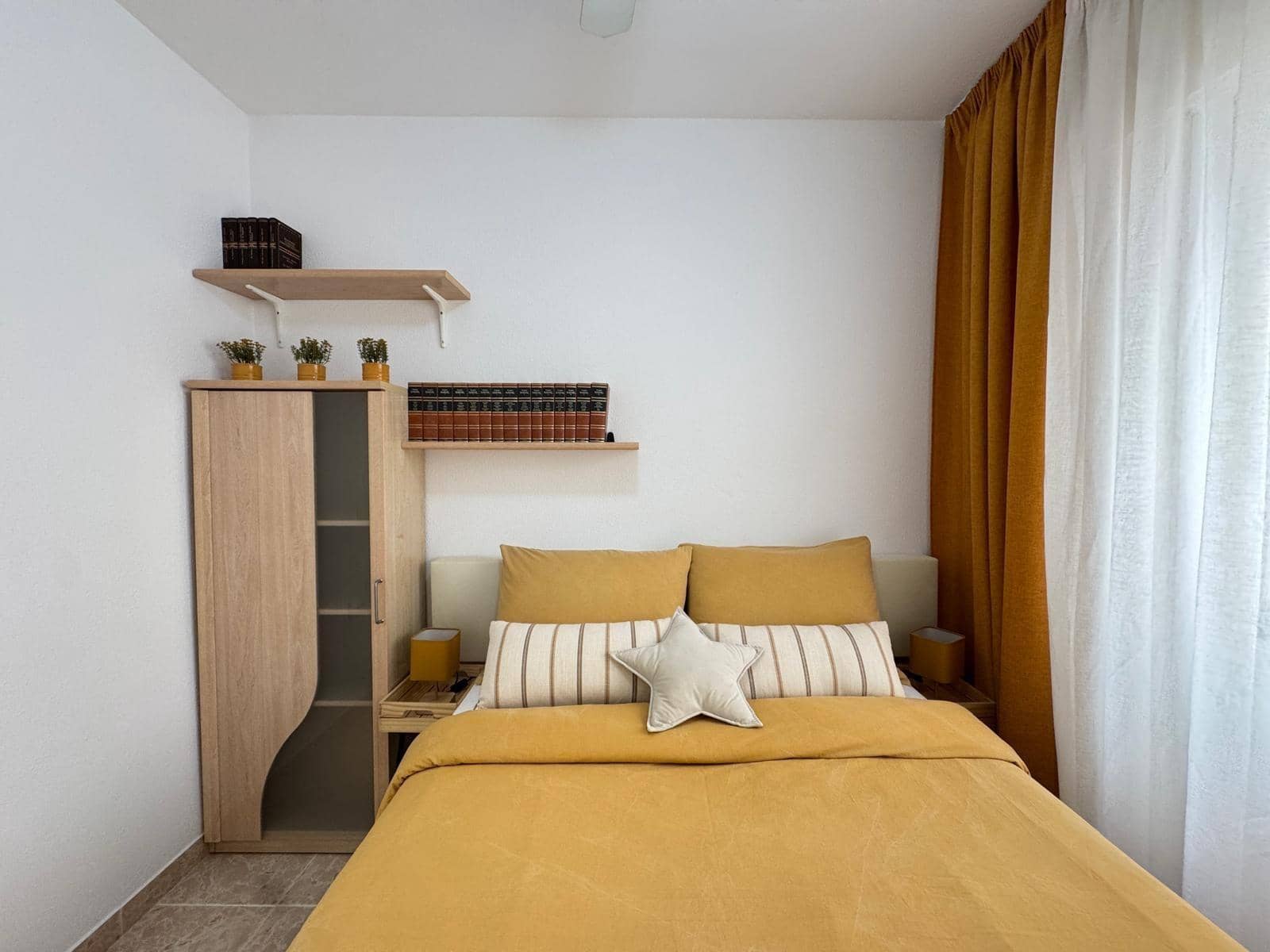 3 soverom Leilighet til salgs i Torrevieja - € 199 900 (Ref: 8893097)