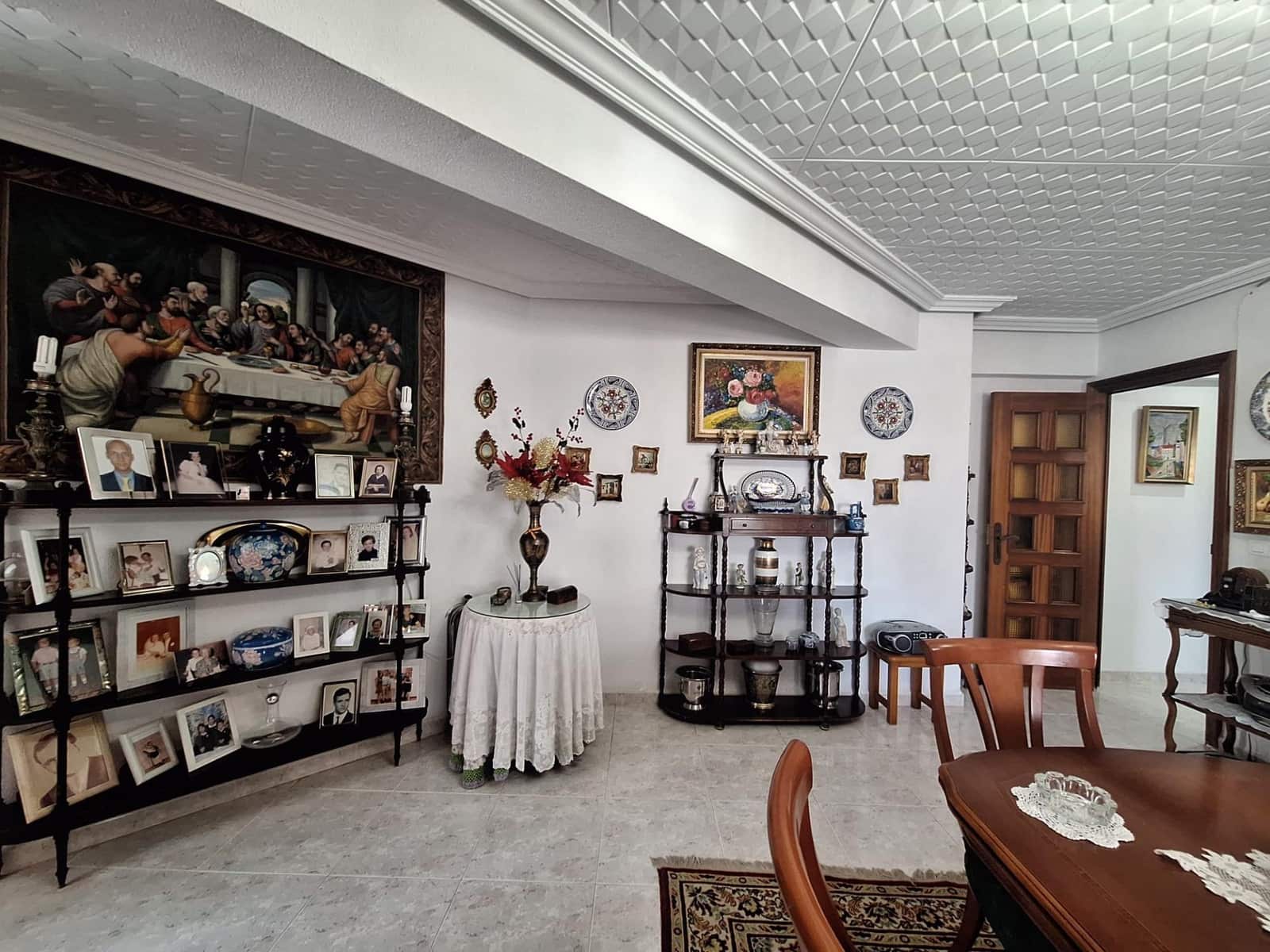 4 sovrum Lägenhet till salu i Alicante stad - 329 200 € (Ref: 8894980)