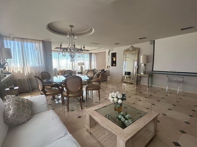 3 soveværelse Lejlighed til salg i Playa Levante, Benidorm med swimmingpool - € 850.000 (Ref: 8896796)