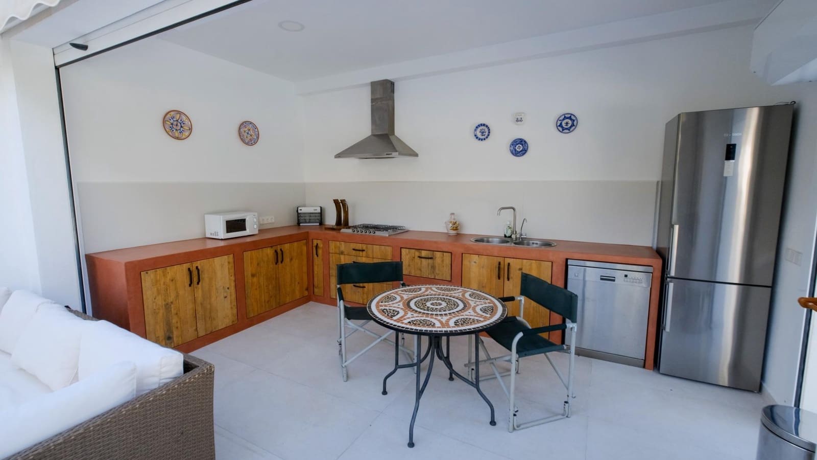 8 bedroom Villa for sale in Altea with pool garage - € 1,295,000 (Ref: 8902153)