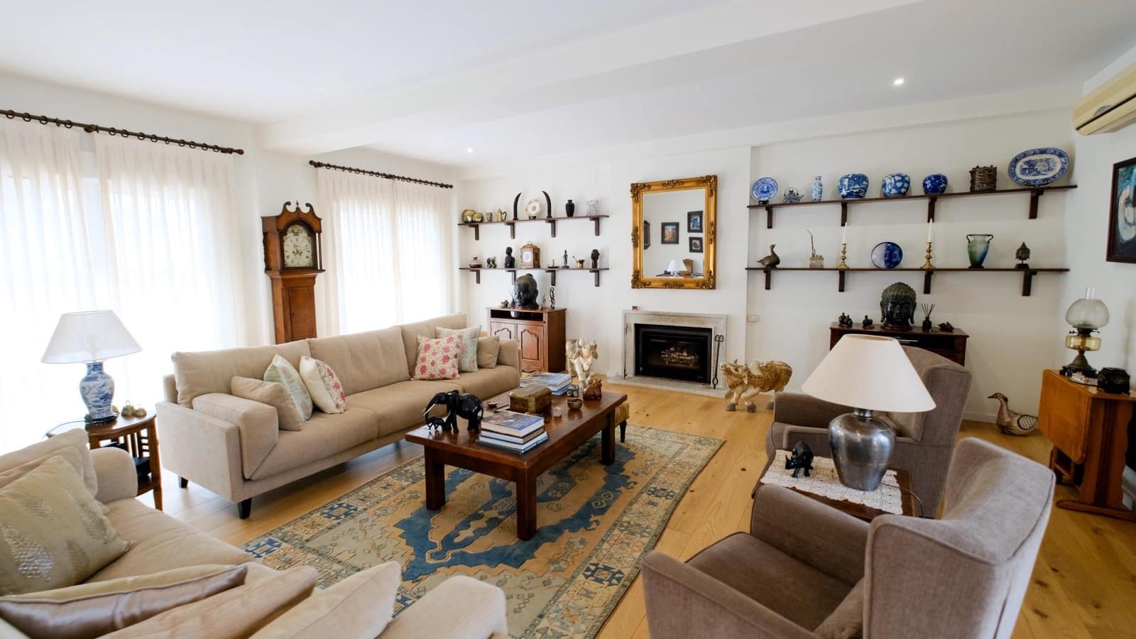 8 bedroom Villa for sale in Altea with pool garage - € 1,295,000 (Ref: 8902153)