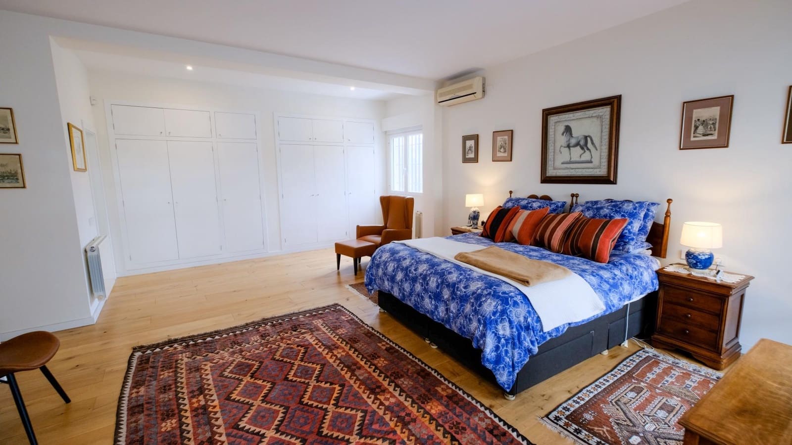 8 bedroom Villa for sale in Altea with pool garage - € 1,295,000 (Ref: 8902153)