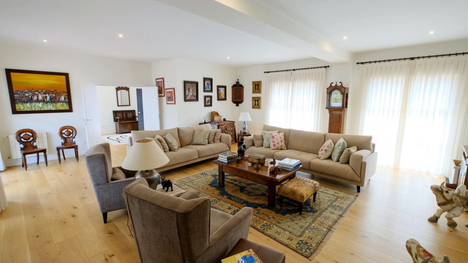 8 bedroom Villa for sale in Altea with pool garage - € 1,295,000 (Ref: 8902153)