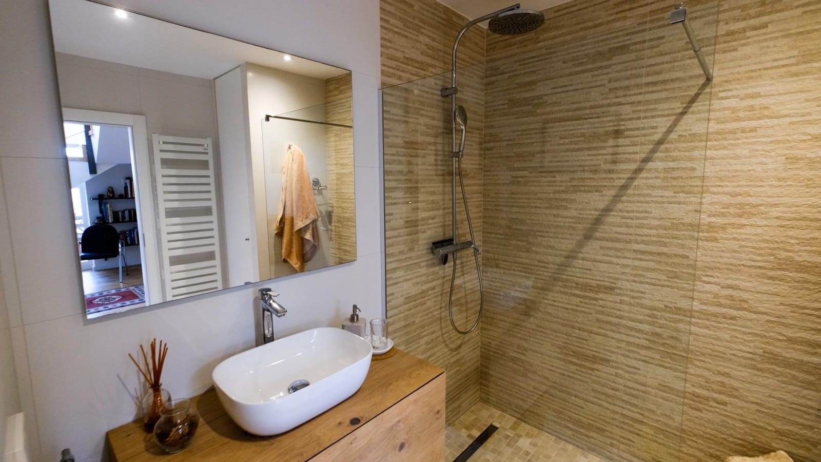 8 bedroom Villa for sale in Altea with pool garage - € 1,295,000 (Ref: 8902153)