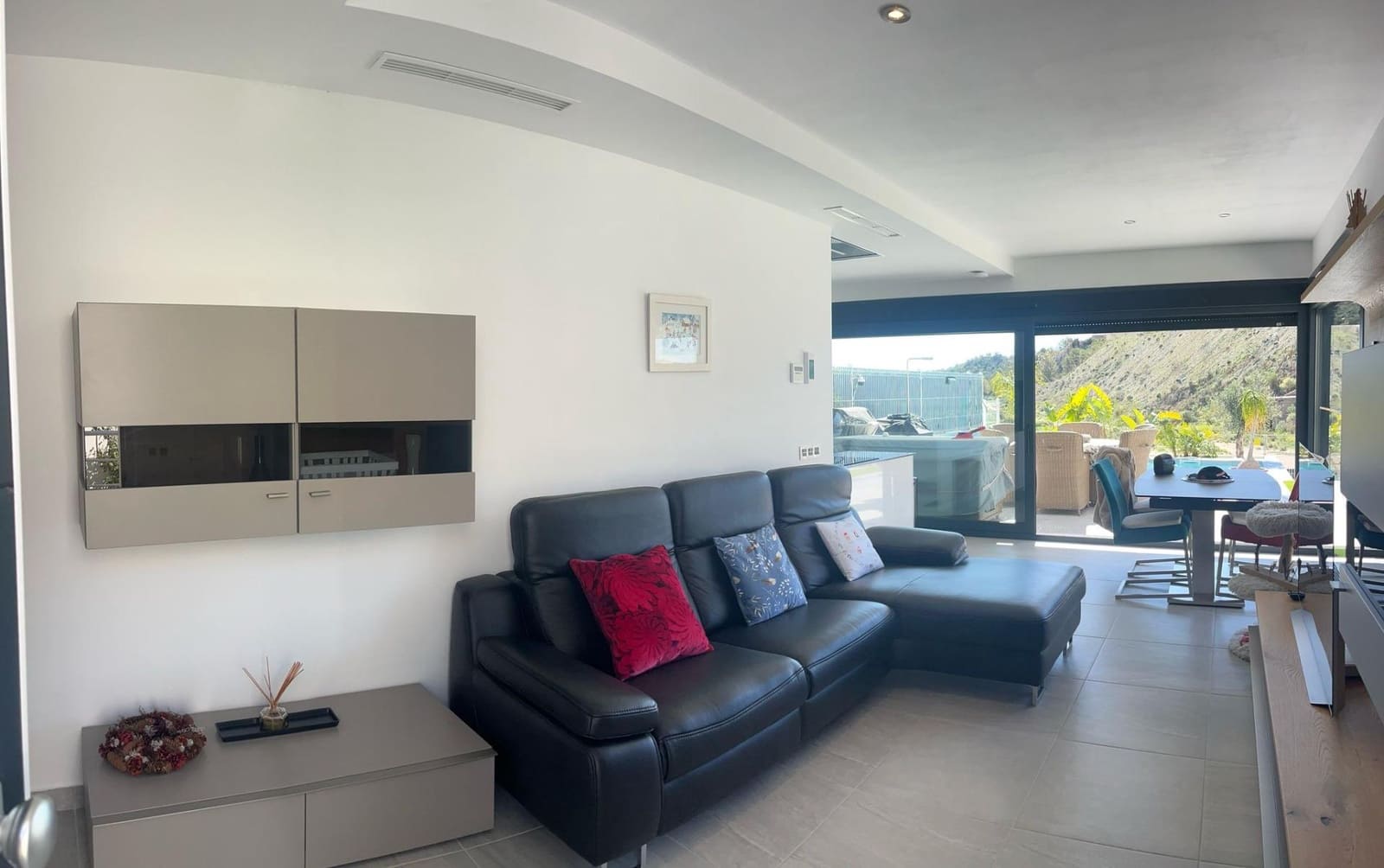 3 bedroom Villa for sale in San Miguel de Salinas with pool - € 399,500 (Ref: 8912926)