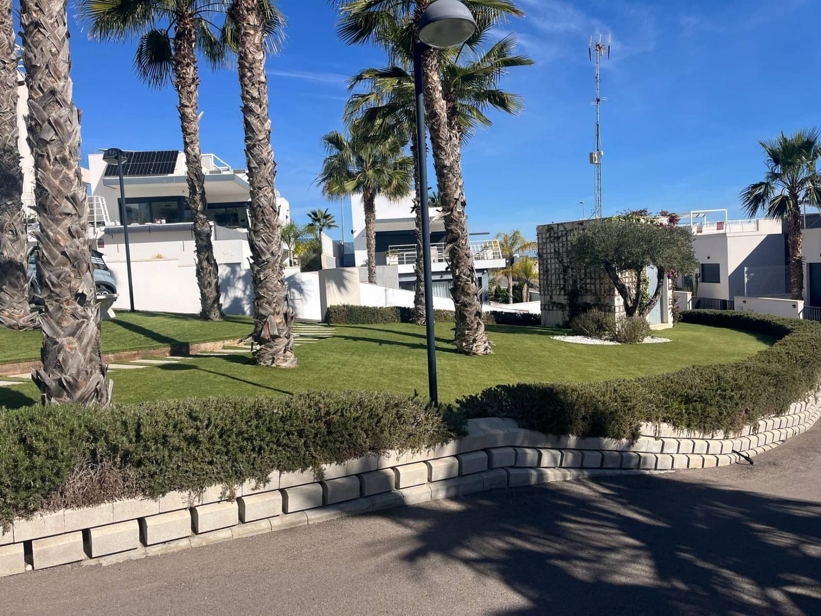 3 bedroom Villa for sale in San Miguel de Salinas with pool - € 399,500 (Ref: 8912926)