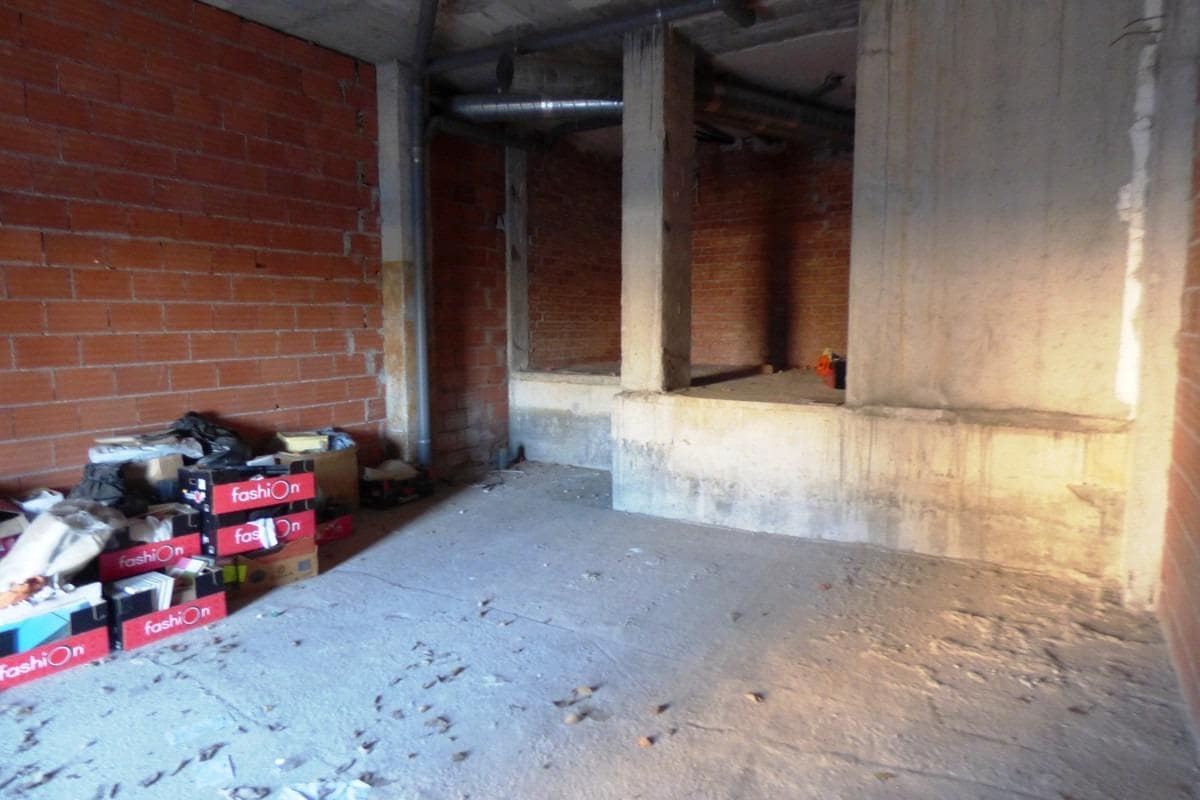 Kommersiell til salgs i Playa de San Juan - € 186 000 (Ref: 8915359)