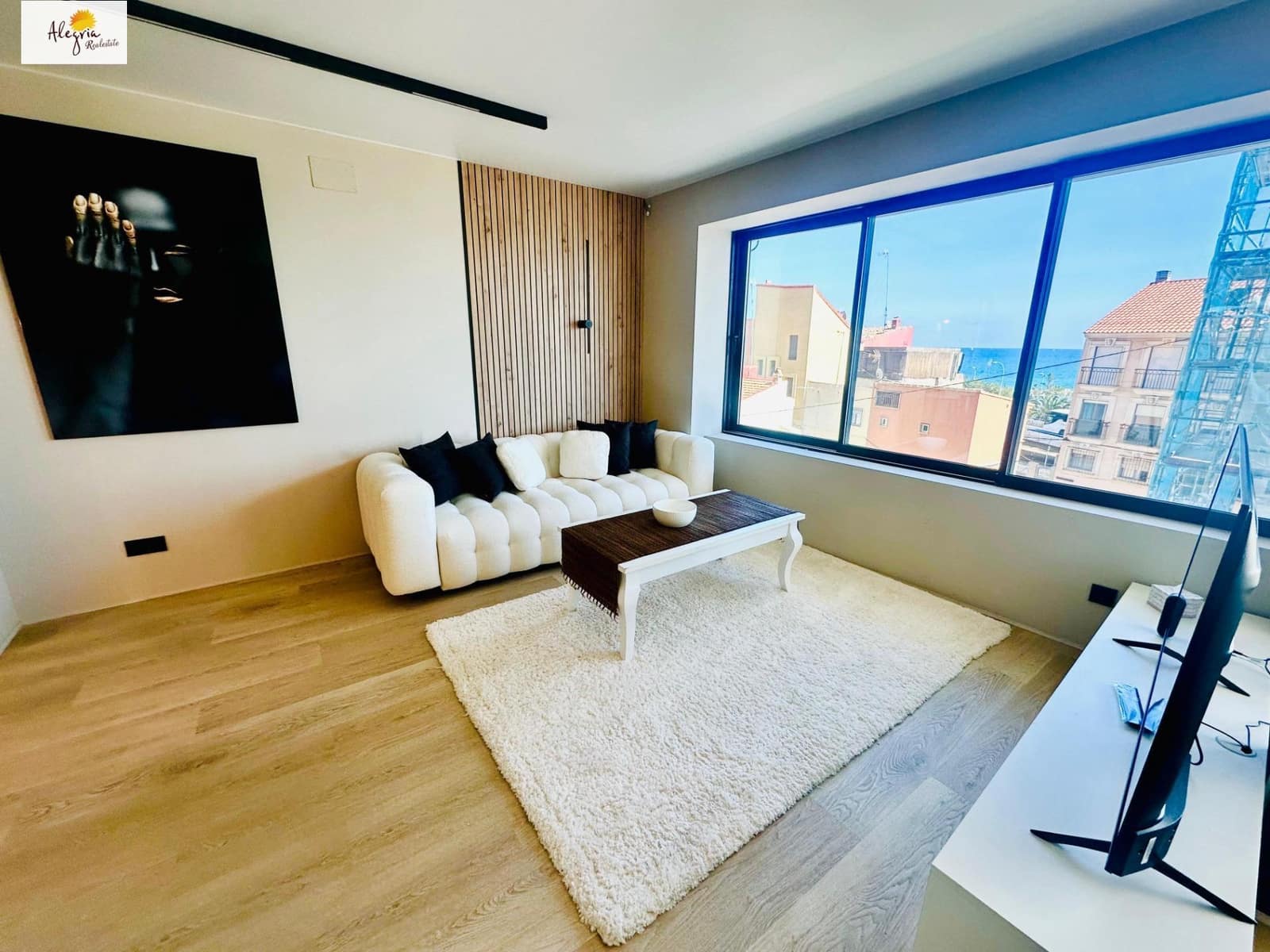 Apartamento de 2 habitaciones en Alicante / Alacant ciudad en venta - 381.000 € (Ref: 8921298)