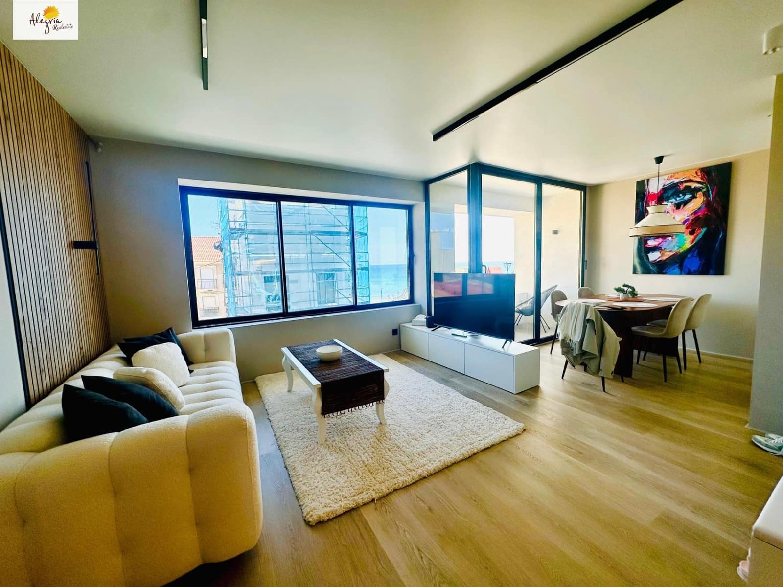 Apartamento de 2 habitaciones en Alicante / Alacant ciudad en venta - 381.000 € (Ref: 8921298)