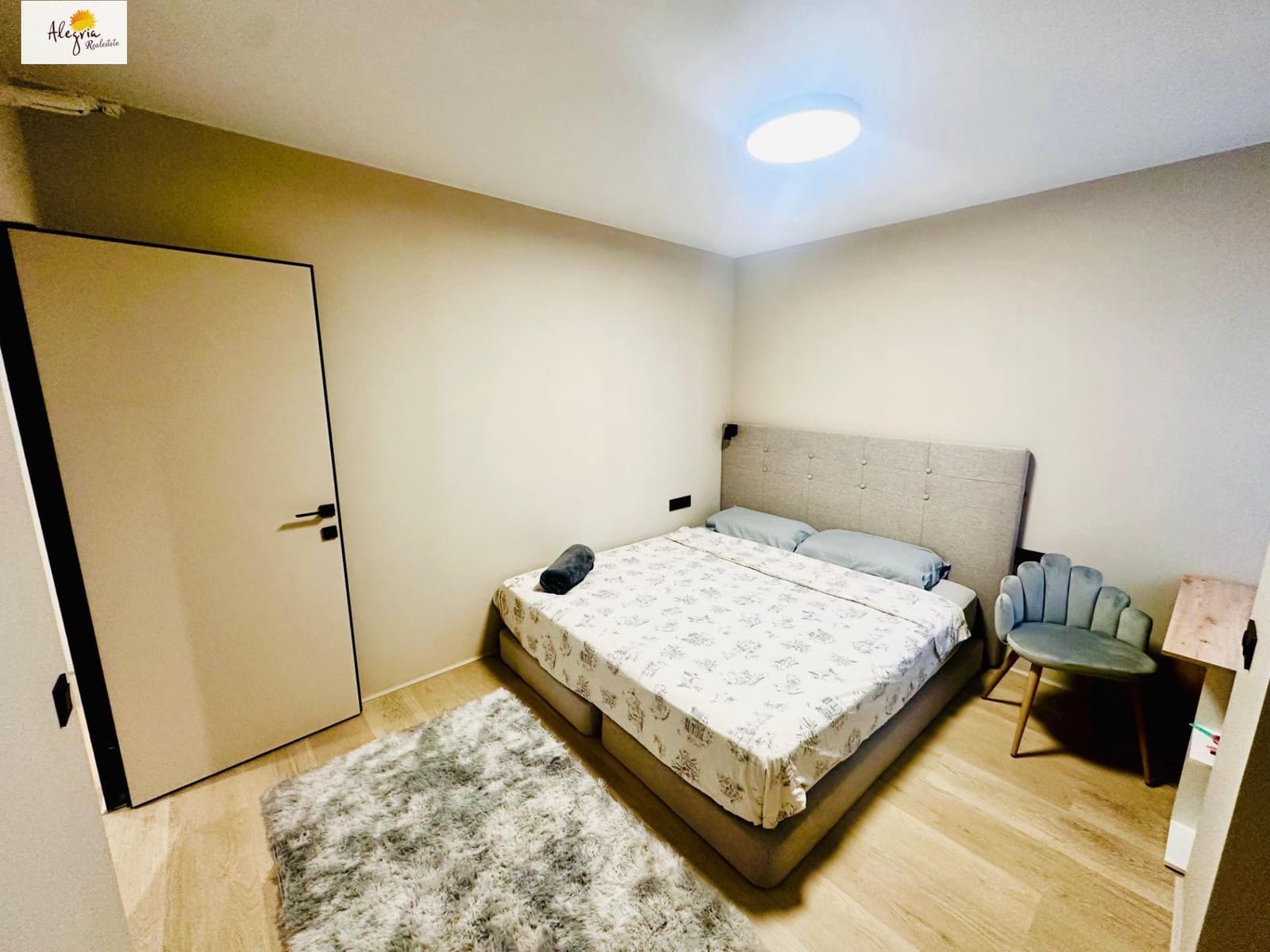 Apartamento de 2 habitaciones en Alicante / Alacant ciudad en venta - 381.000 € (Ref: 8921298)