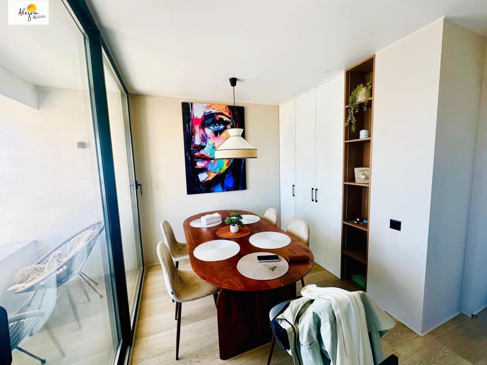 Apartamento de 2 habitaciones en Alicante / Alacant ciudad en venta - 381.000 € (Ref: 8921298)