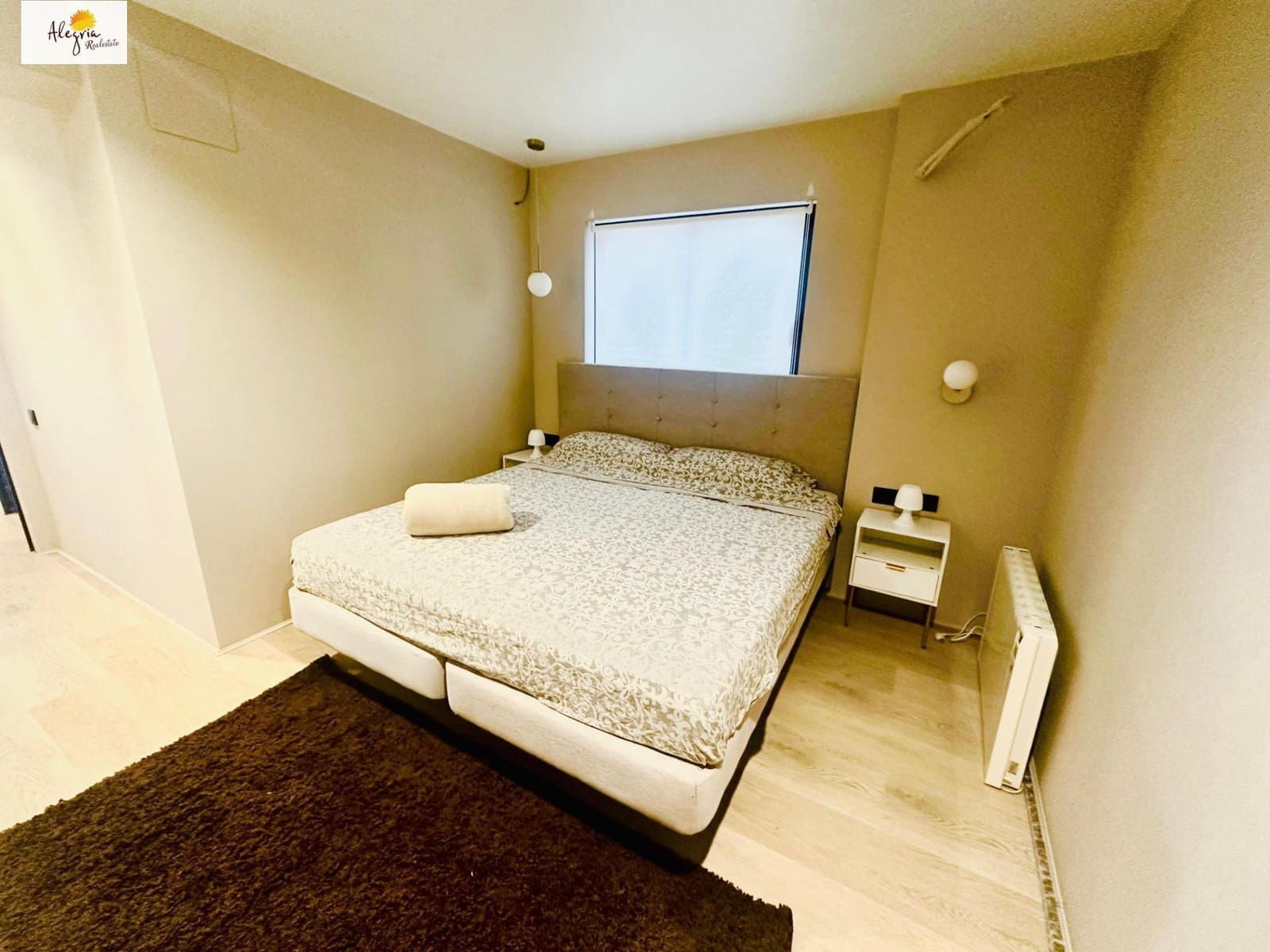 Apartamento de 2 habitaciones en Alicante / Alacant ciudad en venta - 381.000 € (Ref: 8921298)