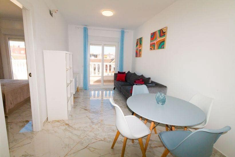 3 soveværelse Villa til salg i San Luis - € 245.000 (Ref: 8926687)