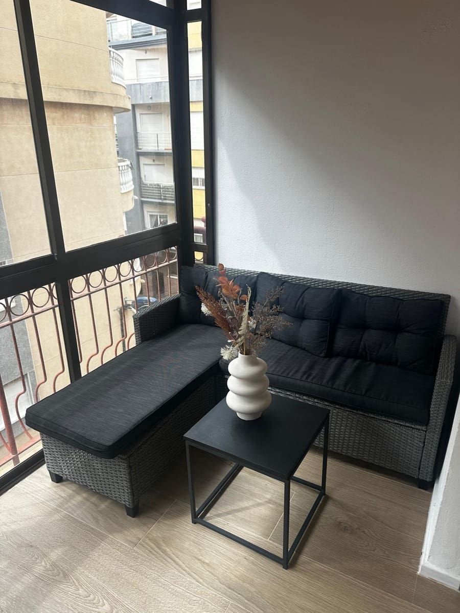 Apartamento de 2 habitaciones en Torrevieja en venta - 164.900 € (Ref: 8926691)