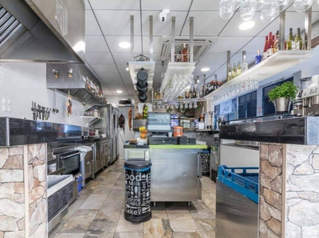 Erhverv til salg i Playa de San Juan - € 380.000 (Ref: 8926692)