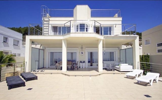 Chalet de 5 habitaciones en Calpe / Calp en venta con piscina - 1.350.000 € (Ref: 8926695)