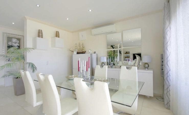 Chalet de 5 habitaciones en Calpe / Calp en venta con piscina - 1.350.000 € (Ref: 8926695)