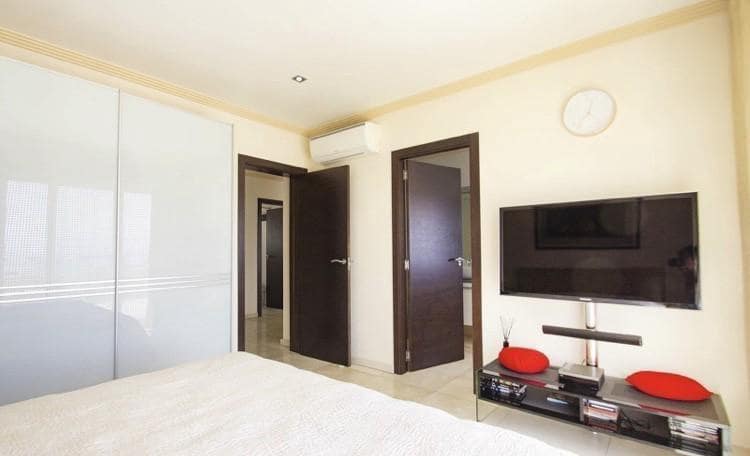 Chalet de 5 habitaciones en Calpe / Calp en venta con piscina - 1.350.000 € (Ref: 8926695)