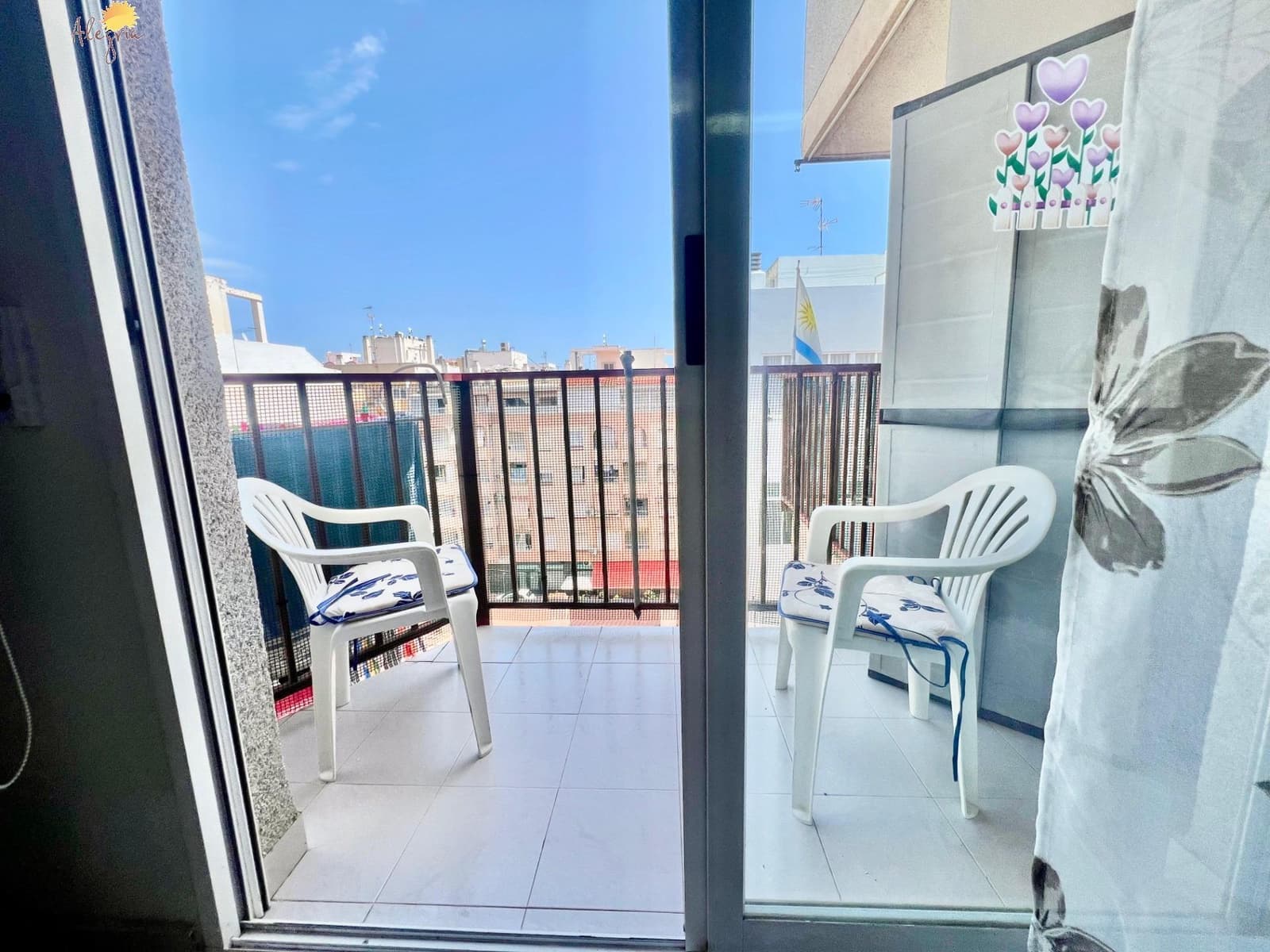 Yksiö myytävänä paikassa Torrevieja - 83 000 € (Ref: 8935125)