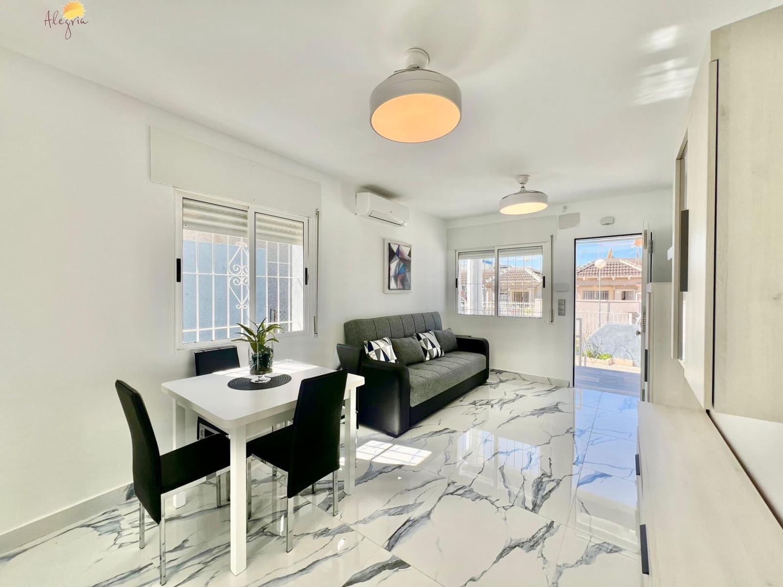 2 chambre Villa/Maison Semi-Mitoyenne à vendre à El Chaparral - 175 000 € (Ref: 8944081)