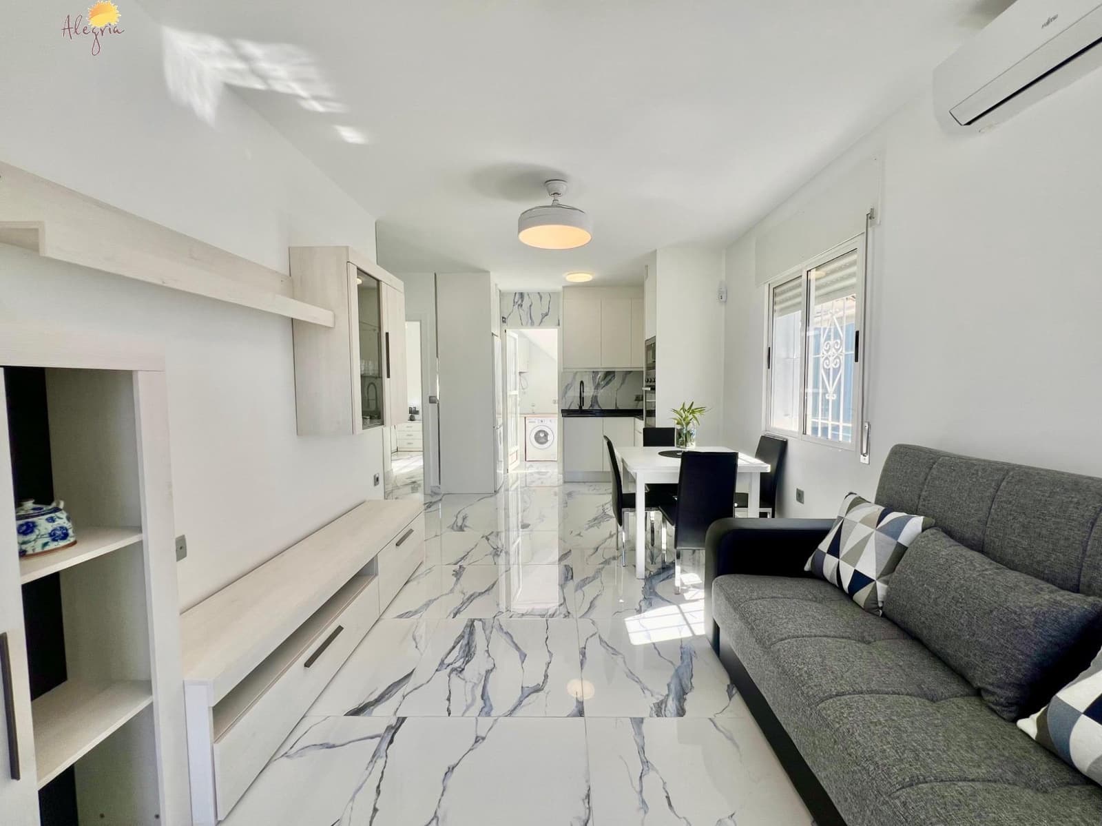 2 chambre Villa/Maison Semi-Mitoyenne à vendre à El Chaparral - 175 000 € (Ref: 8944081)