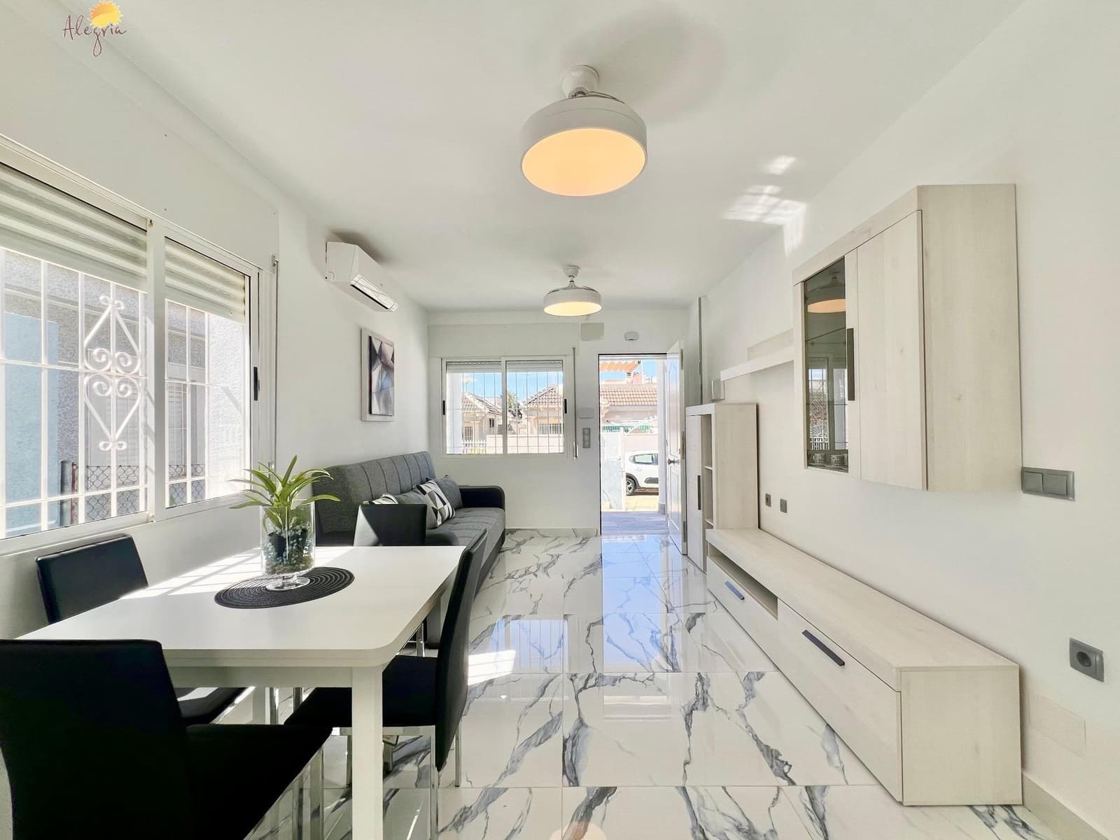 2 chambre Villa/Maison Semi-Mitoyenne à vendre à El Chaparral - 175 000 € (Ref: 8944081)