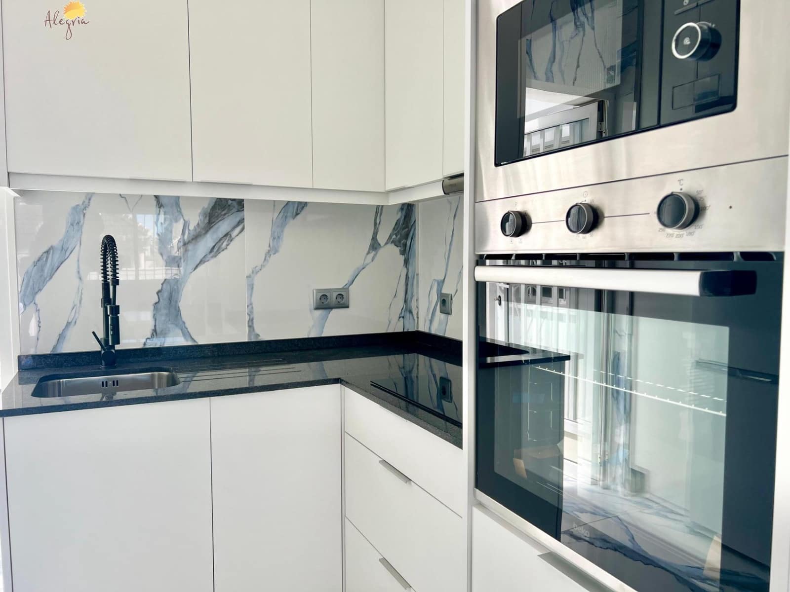 2 chambre Villa/Maison Semi-Mitoyenne à vendre à El Chaparral - 175 000 € (Ref: 8944081)