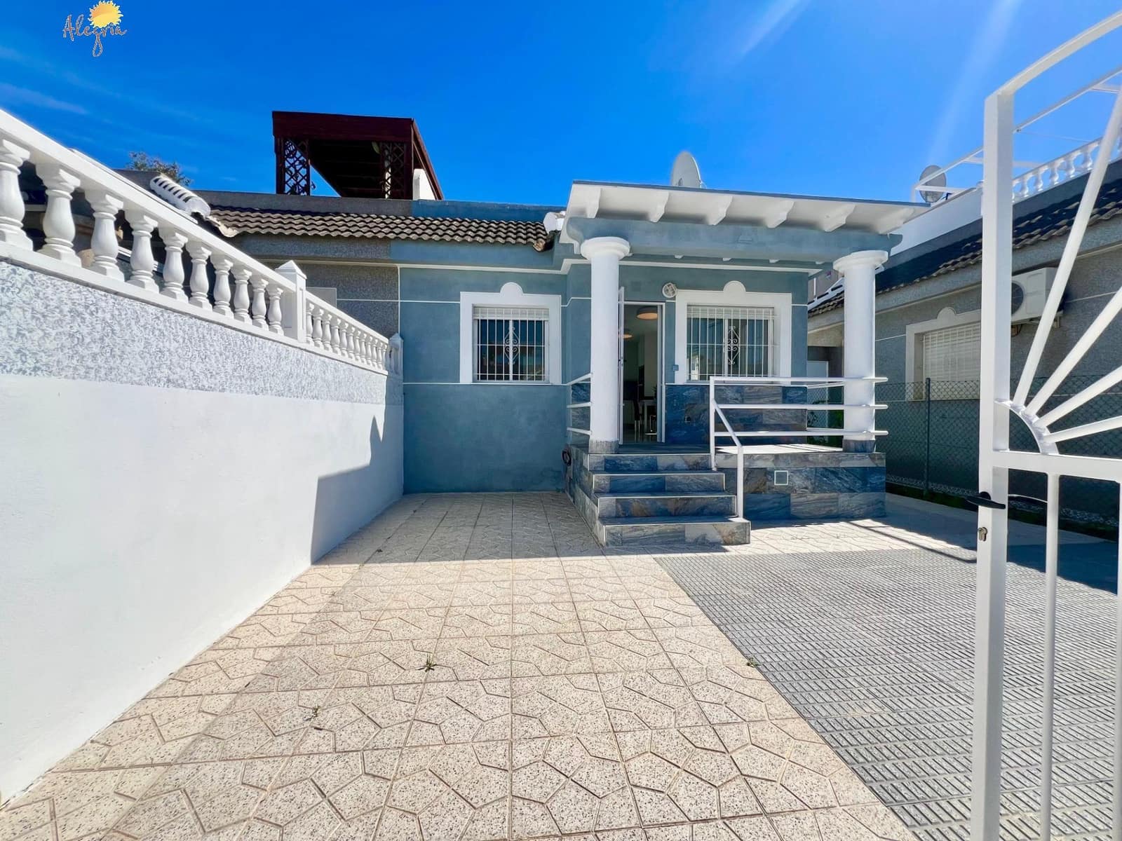 2 chambre Villa/Maison Semi-Mitoyenne à vendre à El Chaparral - 175 000 € (Ref: 8944081)