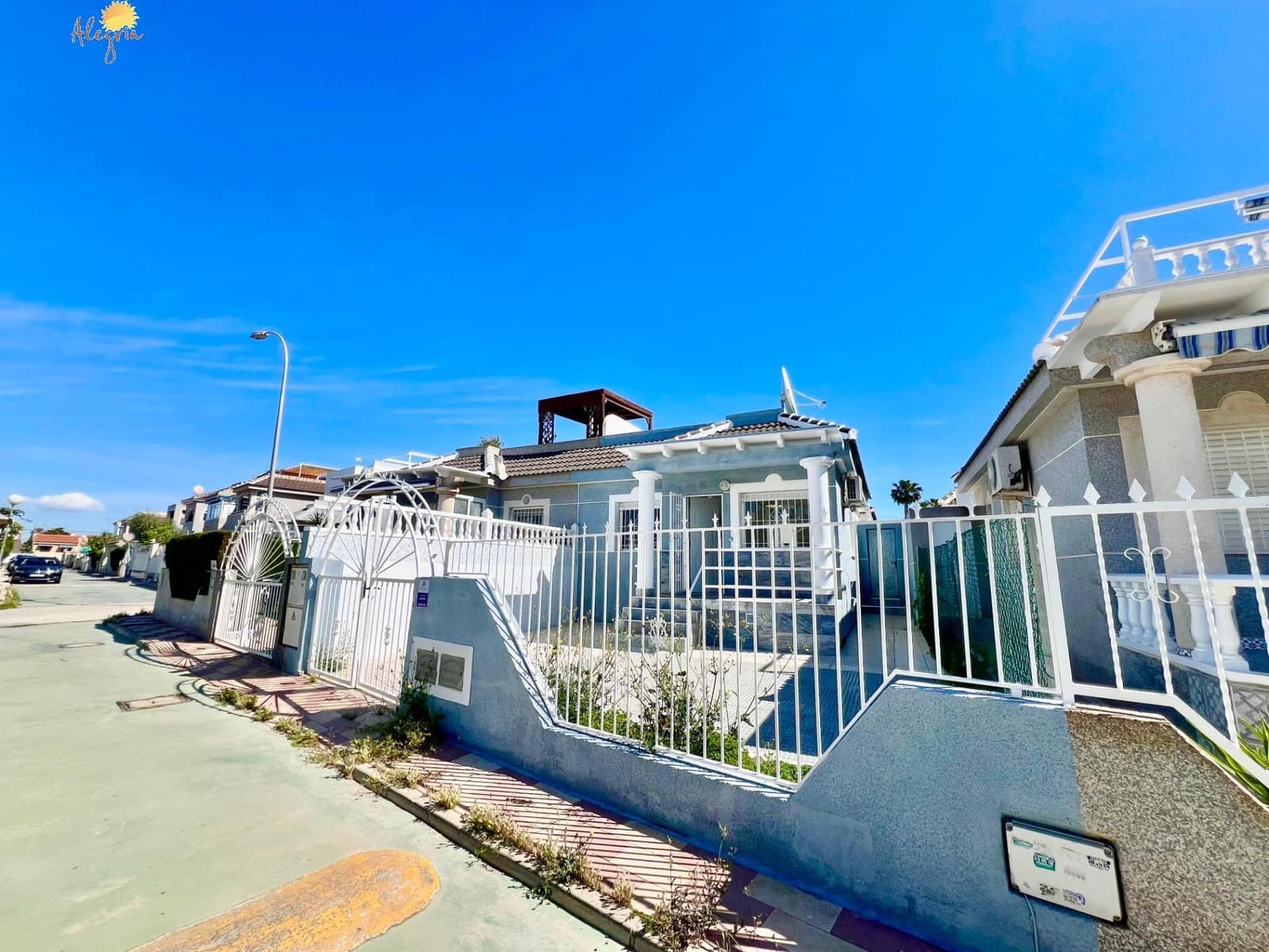 2 chambre Villa/Maison Semi-Mitoyenne à vendre à El Chaparral - 175 000 € (Ref: 8944081)