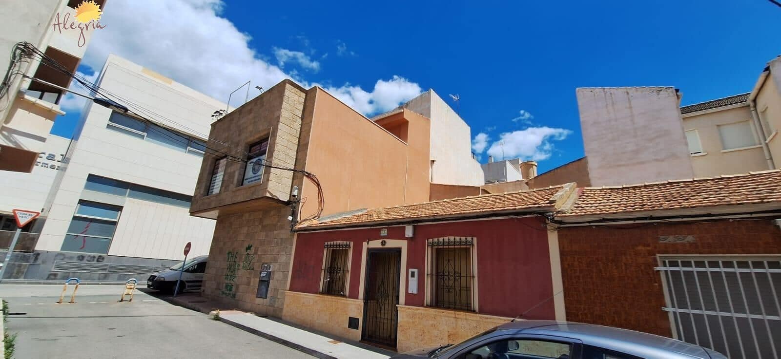 Komercyjne na sprzedaż w Torrevieja z garażem - 400 000 € (Ref: 8944090)