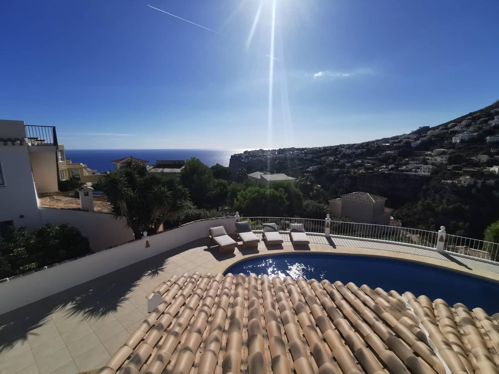 5 bedroom Villa for sale in Benitachell / Benitatxell with pool - € 630,000 (Ref: 8946745)
