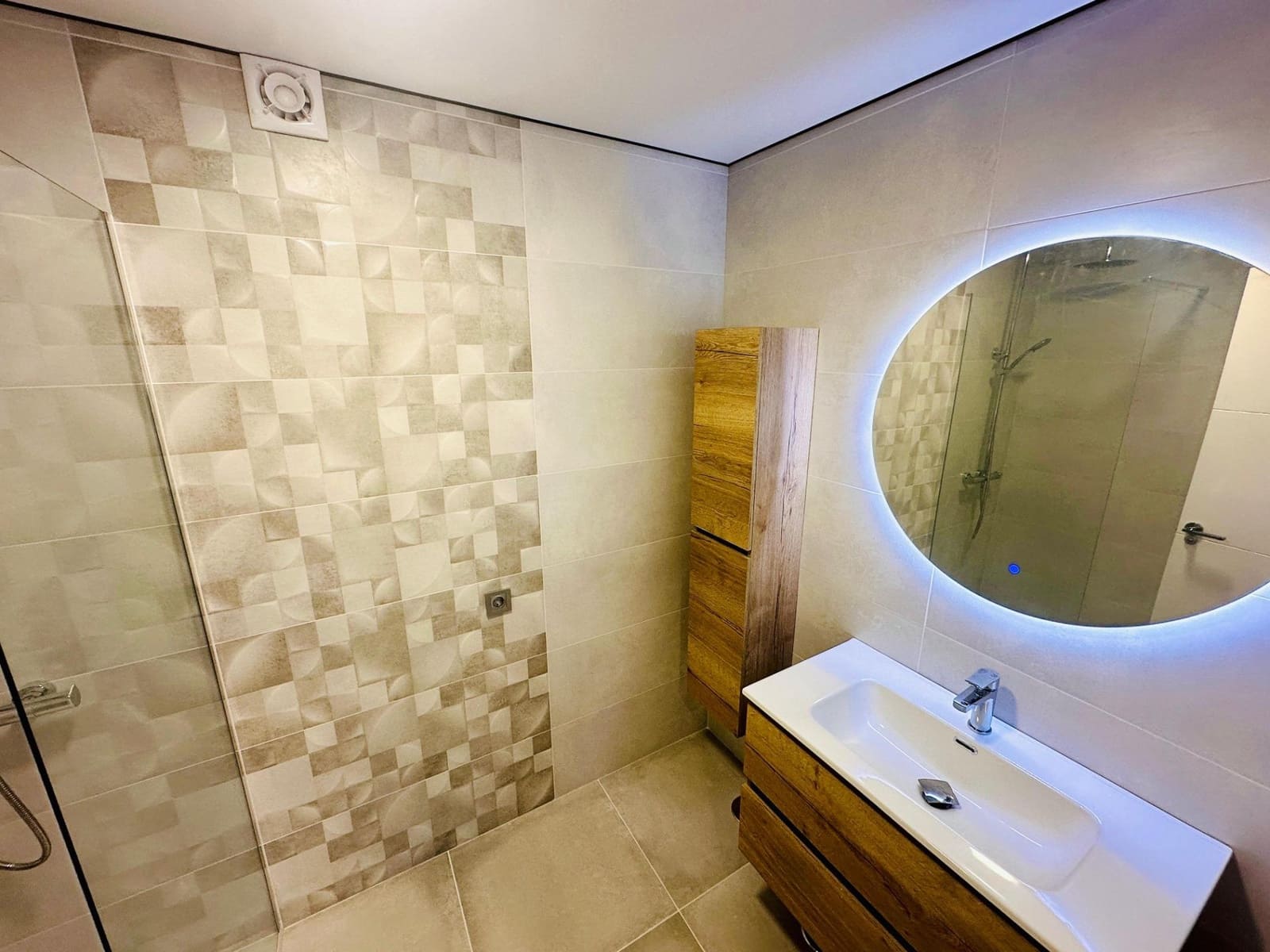 3 sypialnia Apartament na sprzedaż w Miasto Alicante / Alacant - 252 000 € (Ref: 8948859)