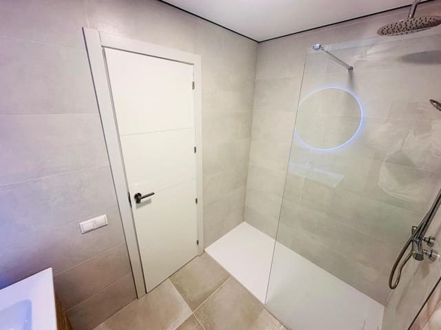 3 sypialnia Apartament na sprzedaż w Miasto Alicante / Alacant - 252 000 € (Ref: 8948859)