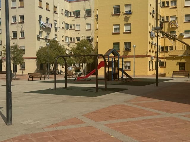 3 soveværelse Lejlighed til salg i El Grau, Valencia by - € 330.000 (Ref: 8954271)