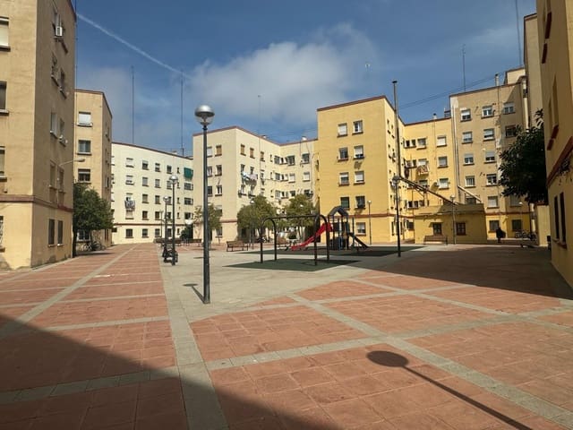 3 soveværelse Lejlighed til salg i El Grau, Valencia by - € 330.000 (Ref: 8954271)