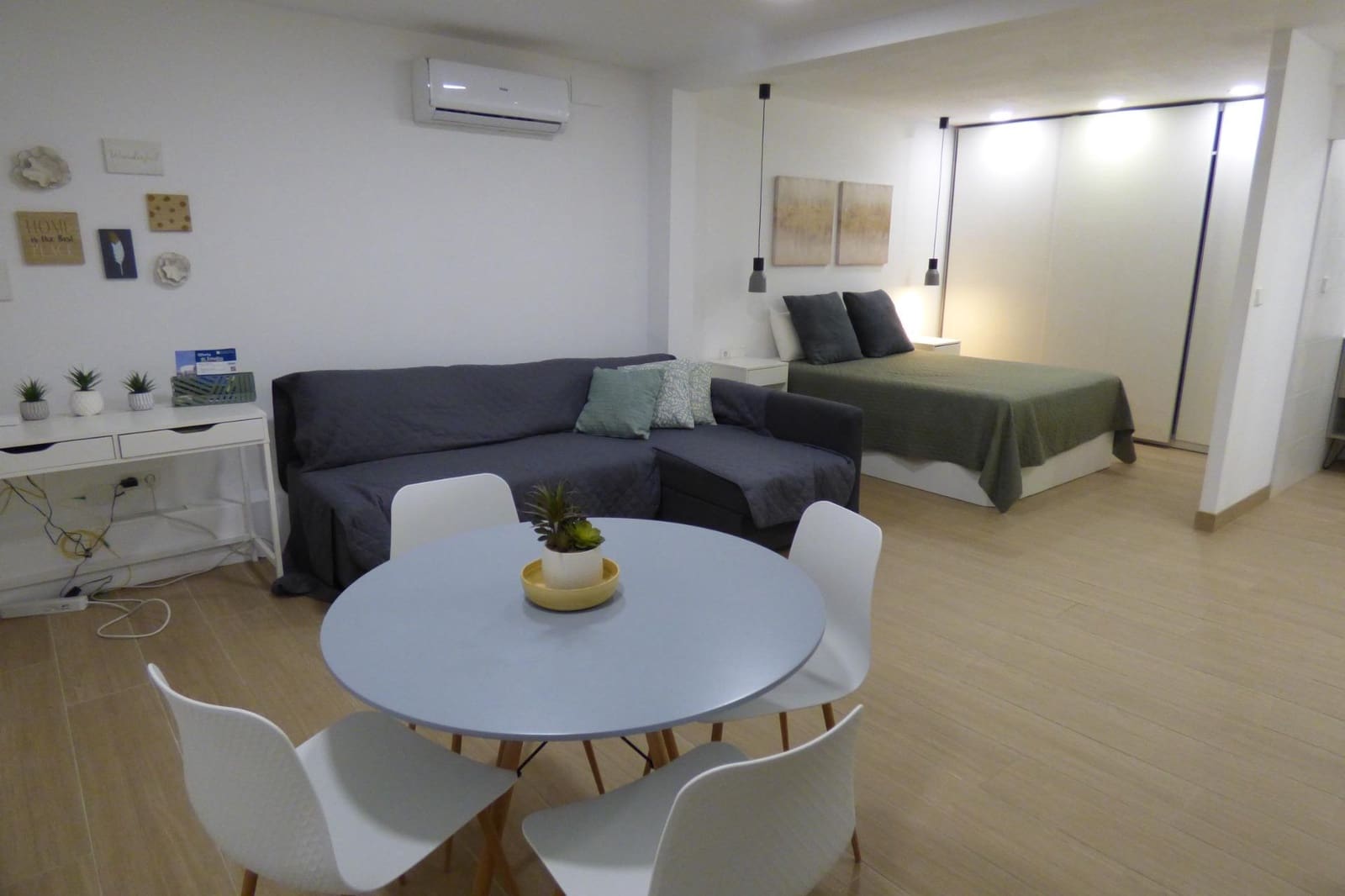 Studio til salg i Alicante by - € 159.000 (Ref: 8972448)