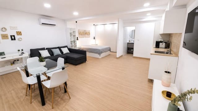 Erhverv til salg i Albufereta, Alicante by - € 159.000 (Ref: 8972448)
