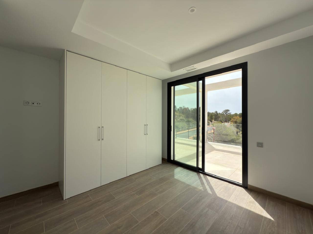 Chalet de 7 habitaciones en Finestrat en venta con piscina garaje - 2.200.000 € (Ref: 8982347)