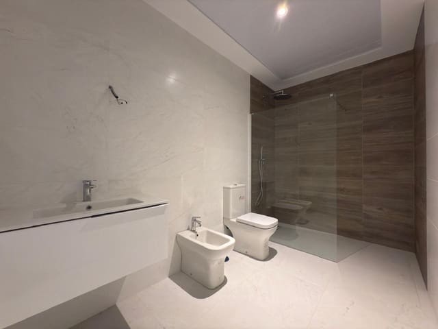 Chalet de 7 habitaciones en Golf Bahía, Finestrat en venta con piscina garaje - 2.200.000 € (Ref: 8982347)