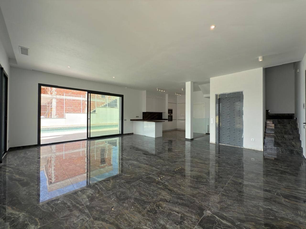 Chalet de 7 habitaciones en Finestrat en venta con piscina garaje - 2.200.000 € (Ref: 8982347)