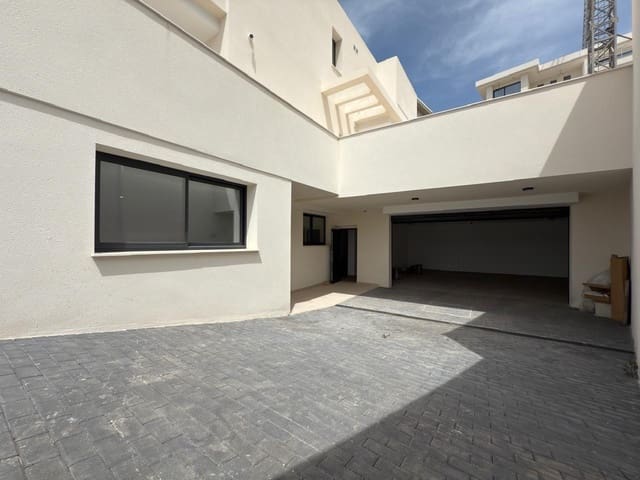 Chalet de 7 habitaciones en Golf Bahía, Finestrat en venta con piscina garaje - 2.200.000 € (Ref: 8982347)