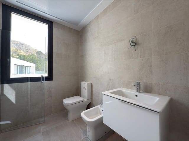 Chalet de 7 habitaciones en Golf Bahía, Finestrat en venta con piscina garaje - 2.200.000 € (Ref: 8982347)