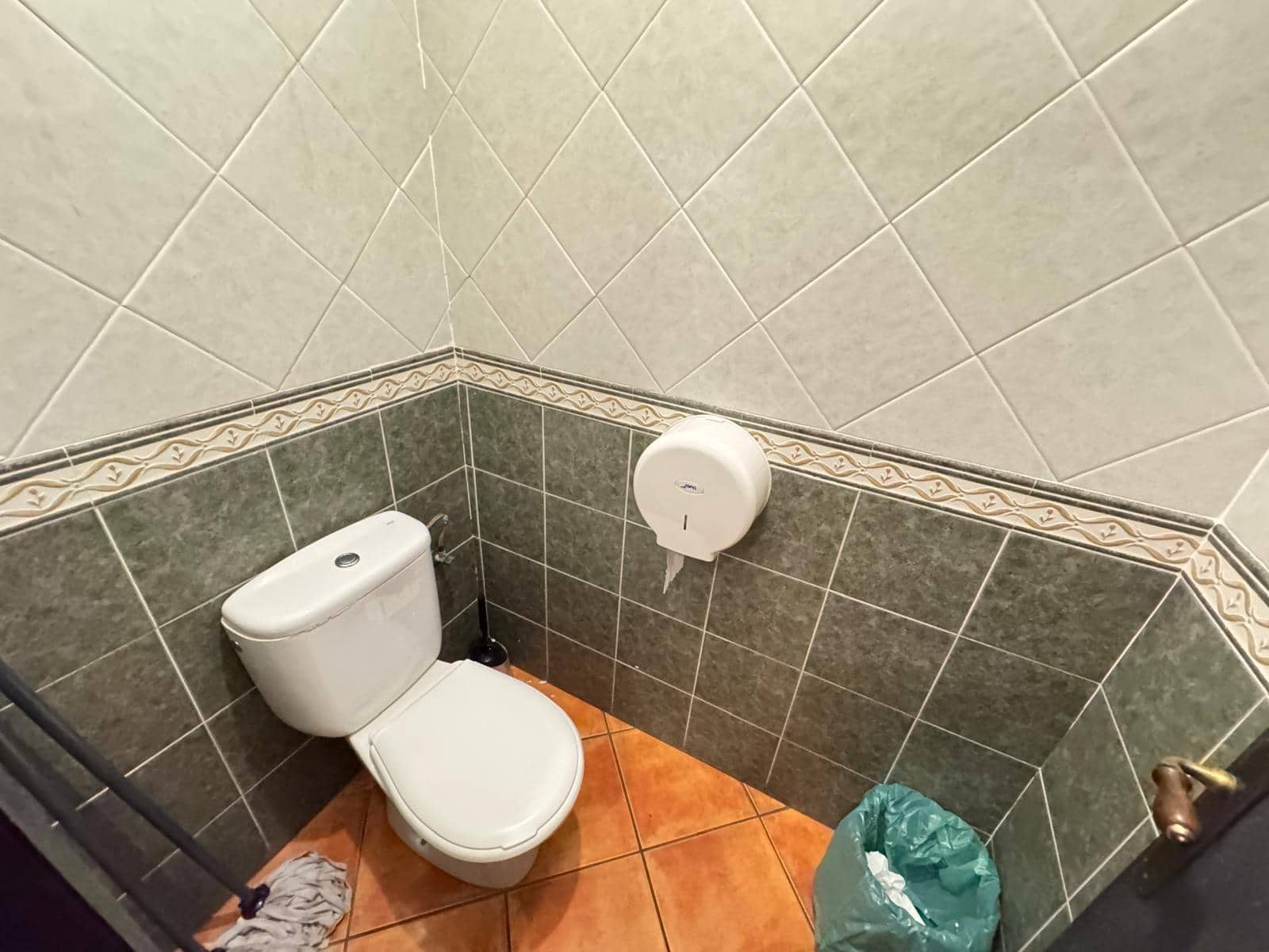 Virksomhed til salg i Torrevieja - € 165.000 (Ref: 8982352)